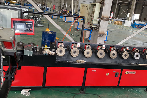 圓法蘭成型機（jī）